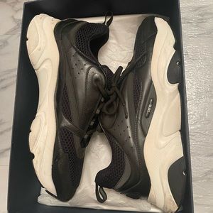 DIOR B22 Black / White MEN SIZE 13    *BEST OFFER*